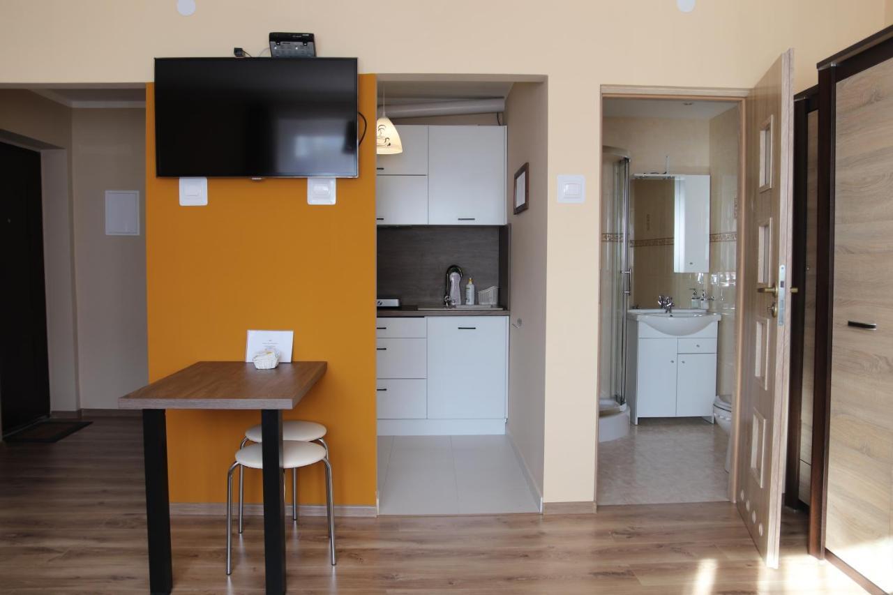 Roza Pustyni Apartment Chrzanow Ngoại thất bức ảnh